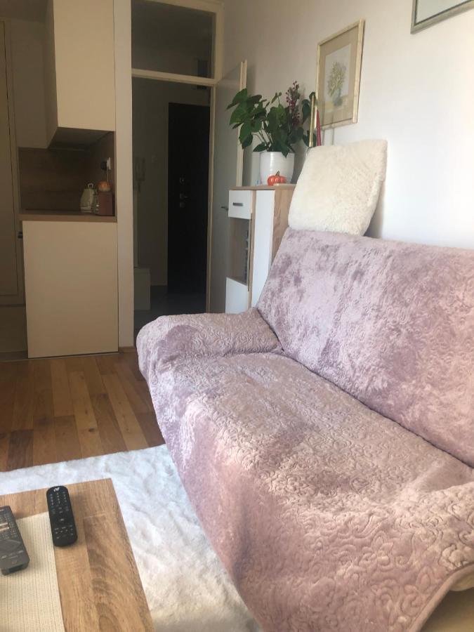 Apartment Ura リエカ エクステリア 写真