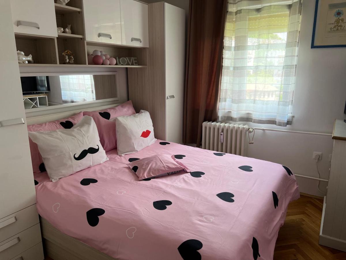 Apartment Ura リエカ エクステリア 写真